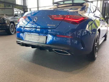 MERCEDES-BENZ CLA 250 4M AMG Line Premium Night Pano DISTR