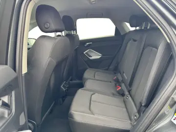 AUDI Q3 Sportback S line 35 TDI S tronic STHZ NAVI AH