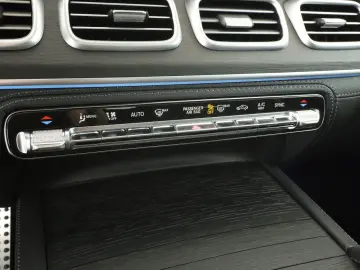 MERCEDES-BENZ GLE 53 AMG 4M   Multibeam AHK Pano Bur…