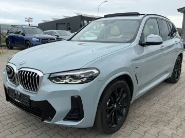 BMW X3 xDrive 30e M Sport  Panorama  Brooklyn Grau
