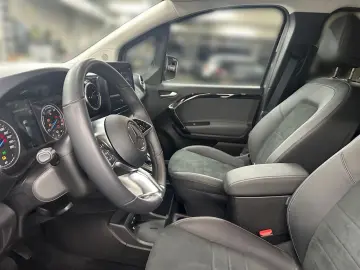 MERCEDES-BENZ EQT 200