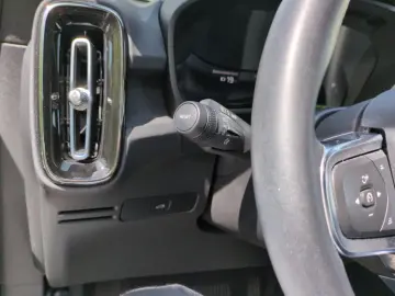 VOLVO XC 40 Ultimate Recharge Pure Electric