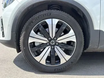VOLVO XC40 Recharge Single Motor Ultimate