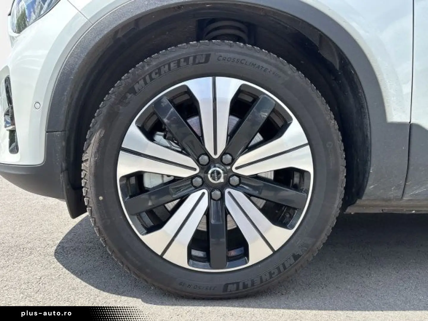 VOLVO XC40 Recharge Single Motor Ultimate