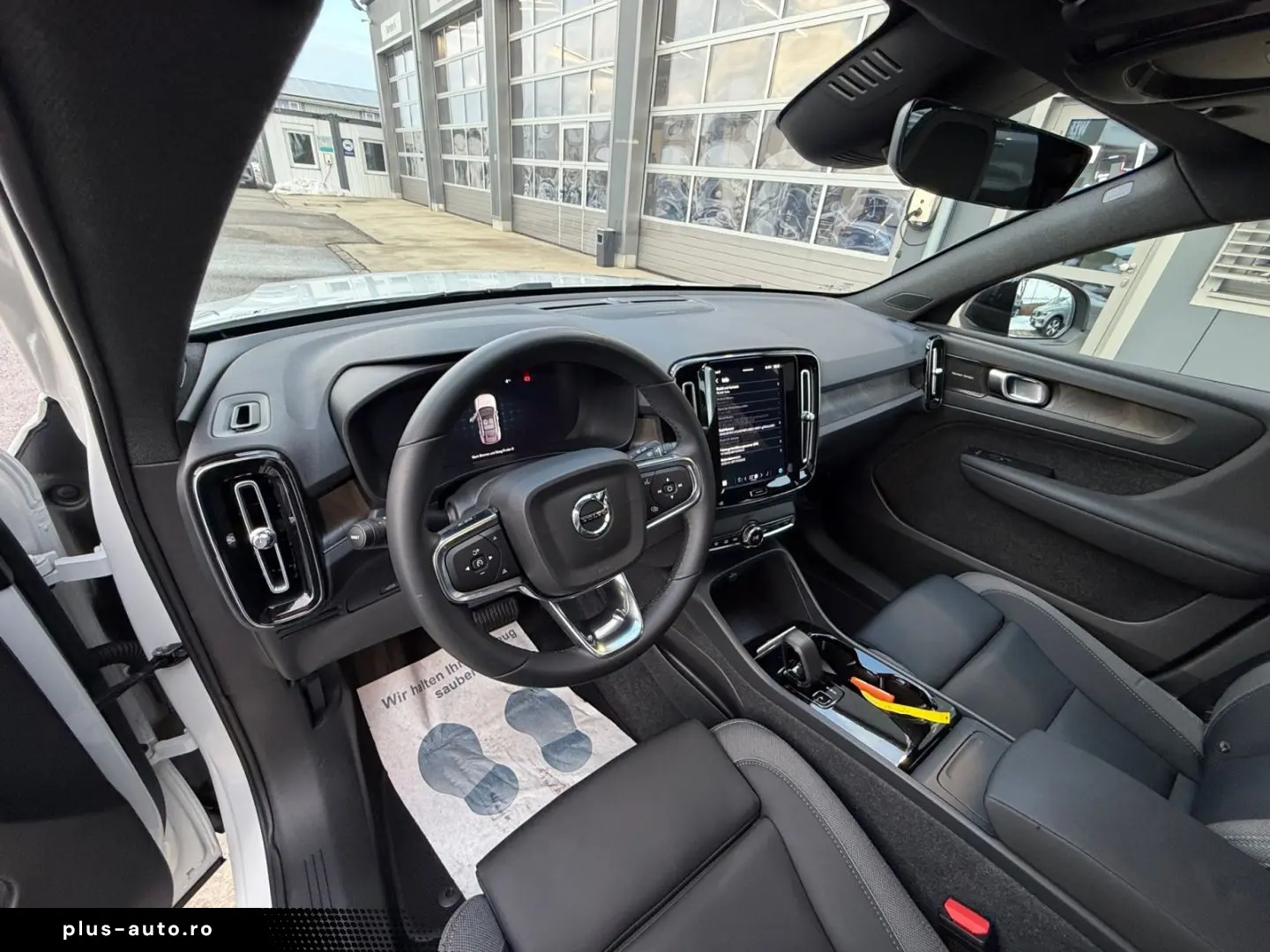 VOLVO C40 Ultimate Recharge Pure Electric AWD