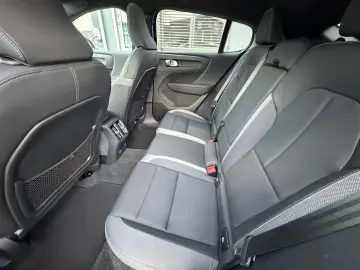VOLVO C40 Ultimate Recharge Pure Electric AWD