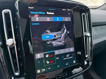 VOLVO C40 Ultimate Recharge Pure Electric AWD