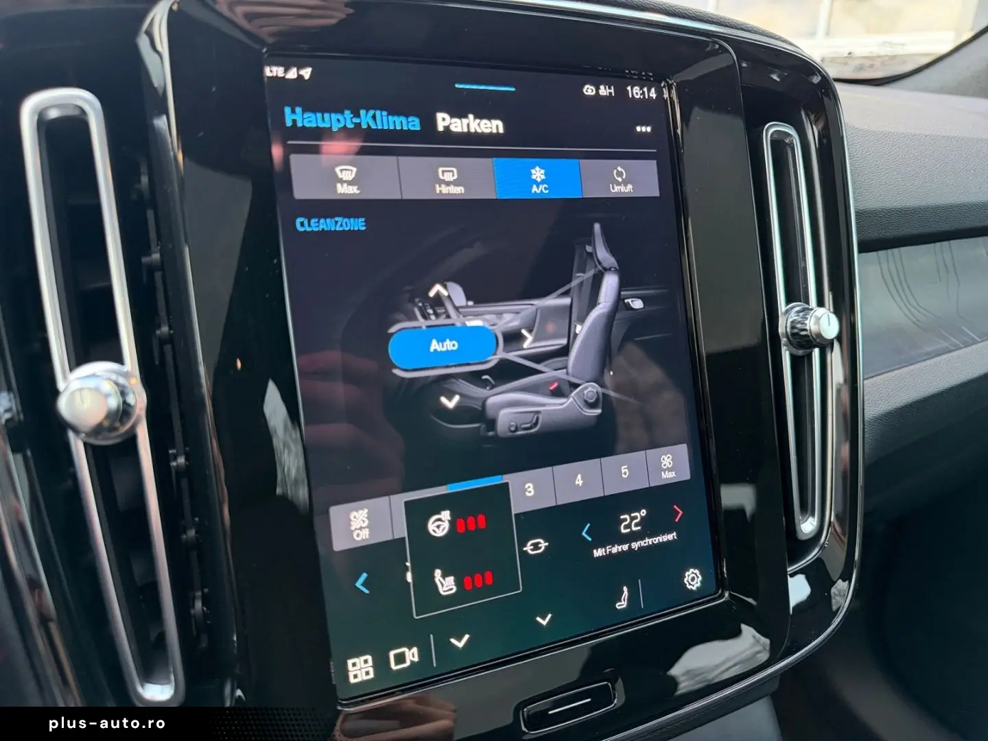 VOLVO C40 Ultimate Recharge Pure Electric AWD