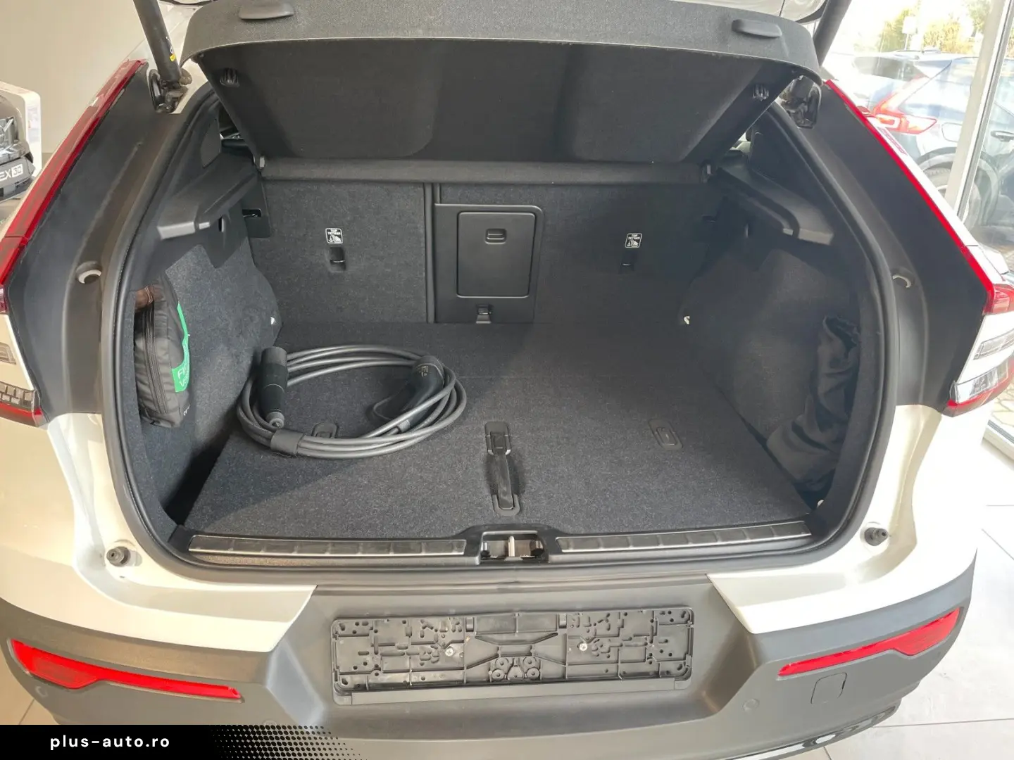 VOLVO C40 Ultimate Recharge Pure Electric 2WD