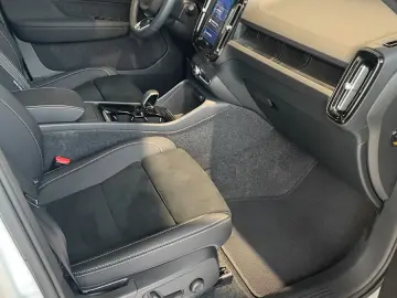 VOLVO C40 Ultimate Recharge Pure Electric 2WD