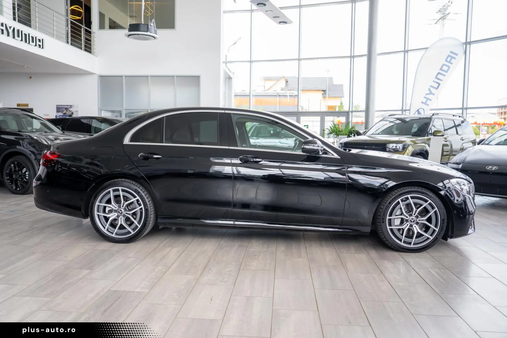 Mercedes-Benz E-Class 220 D