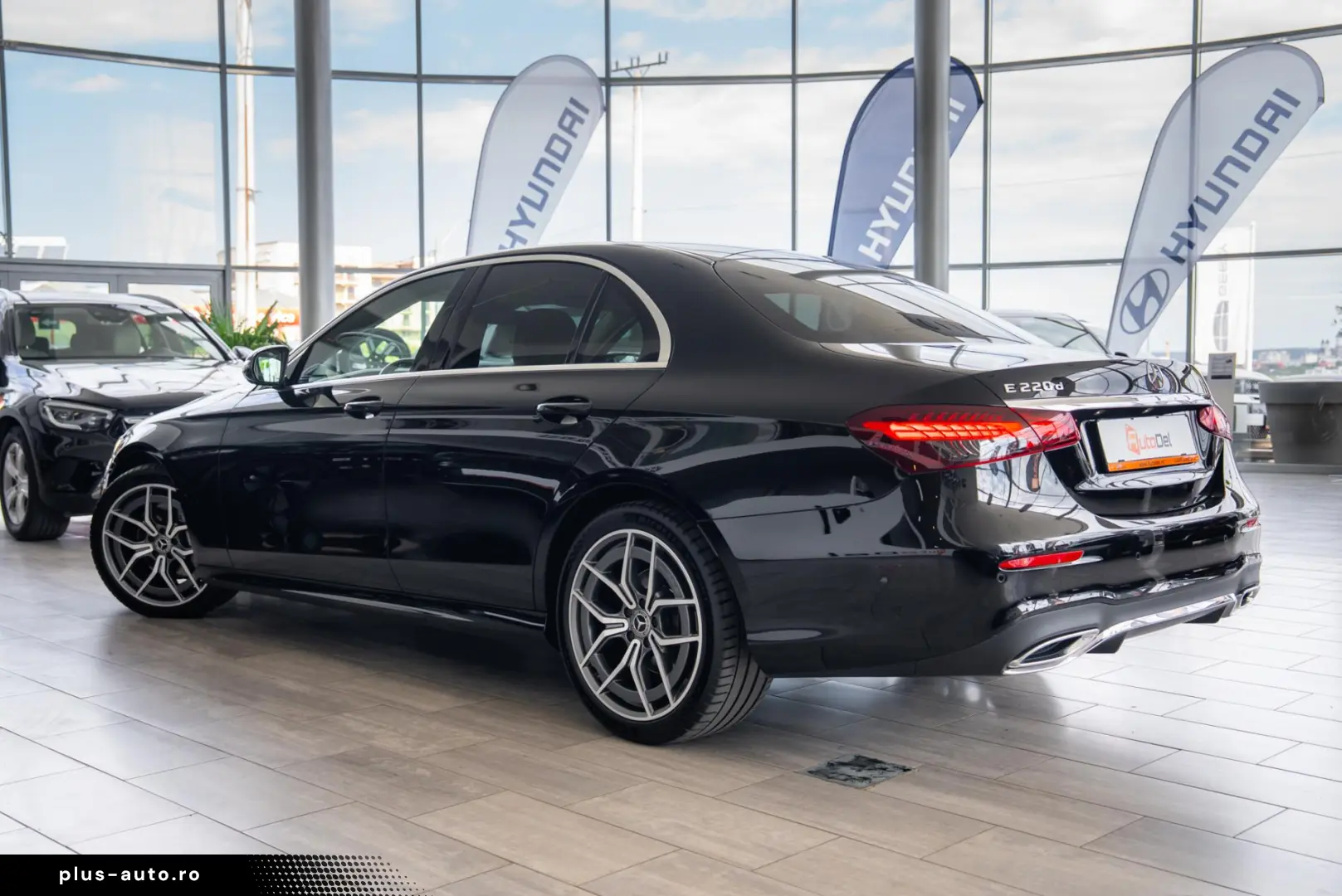 Mercedes-Benz E-Class 220 D