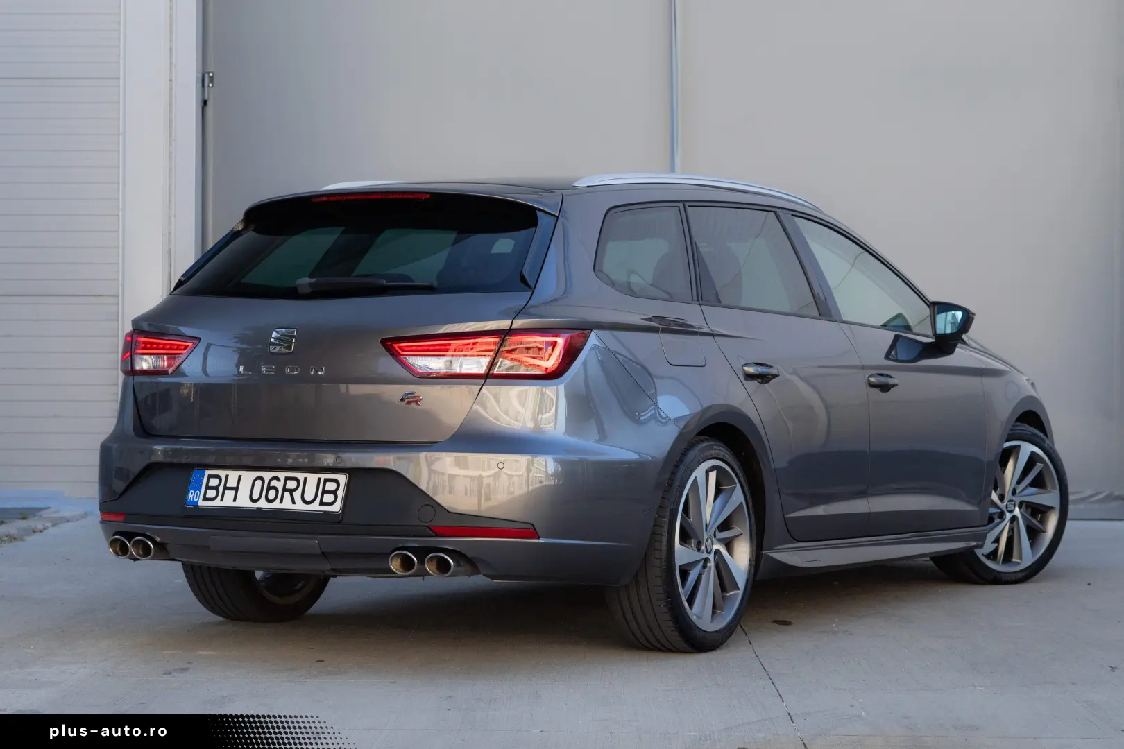 Seat Leon Kombi 1.6 TDI - FR Original - Carte Service