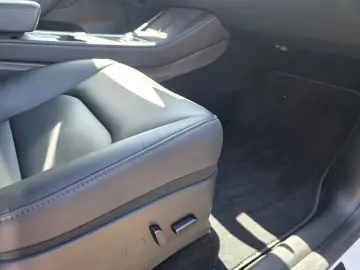 TESLA Model Y RWD Ryzen! SoH 95 5%! 1.HAND! 28TKM!