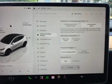 TESLA Model Y RWD Ryzen! SoH 95 5%! 1.HAND! 28TKM!