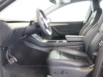 TESLA Model Y Long Range Dual AWD AUTOPILOT 3 PANO