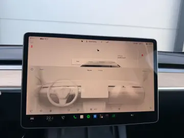 TESLA Model Y Long Range Dual AWD 21 ZOLL STANDHEIZUNG