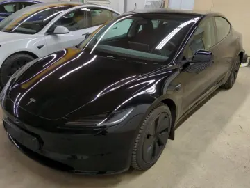 TESLA Model 3 Long Range Dual AWD Highland  EnhancedAP