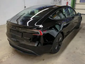 TESLA Model 3 Long Range Dual AWD Highland  EnhancedAP