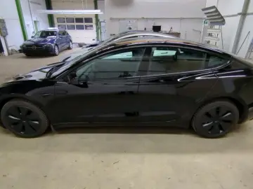 TESLA Model 3 Long Range Dual AWD Highland  EnhancedAP