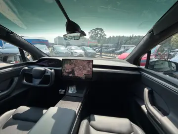 TESLA MODEL X PLAID   ENHANCED AUTOPILOT   6 SEATER