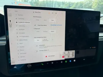 TESLA MODEL X PLAID   ENHANCED AUTOPILOT   6 SEATER