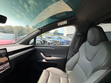 TESLA MODEL X PLAID   ENHANCED AUTOPILOT   6 SEATER