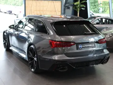 AUDI RS6 4.0 TFSI tiptr. quattro 1.Hand Mwst