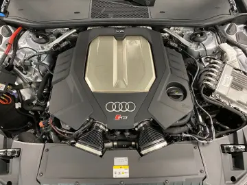 AUDI RS6 Avant 4.0 TFSI quattro LED Luftfed. RFK 280
