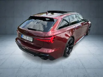 AUDI RS 6 Avant Exclusive Keramik Pano AHK StHz 305 H