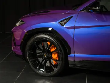 LAMBORGHINI Urus 4.0 V8 Sport
