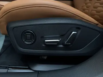 AUDI RS6 Avant 4.0 TFSI LED-Laser Pano Head-Up STHZG