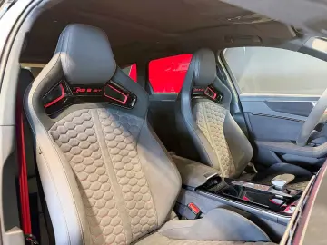AUDI RS6 Avant GT 4.0 TFSI tiptr. quattro