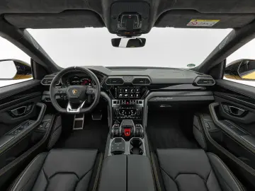 LAMBORGHINI Urus Akrapovic Selezione PPF