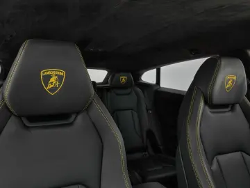 LAMBORGHINI Urus Akrapovic Selezione PPF