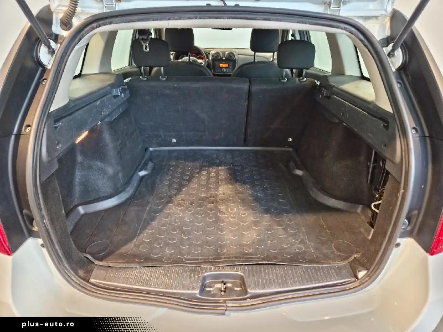DACIA LOGAN 0.9 TCe 90CP MCV Plus GPL