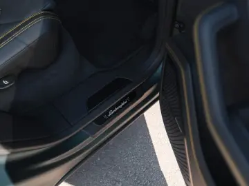 LAMBORGHINI Urus SE AD Personam  carbon   full PPF