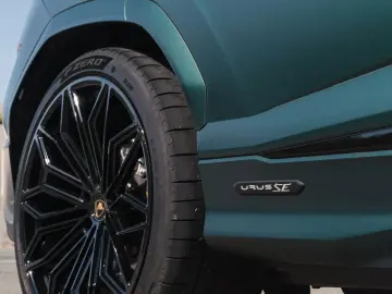 LAMBORGHINI Urus SE AD Personam  carbon   full PPF