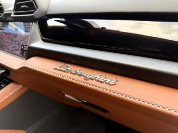 LAMBORGHINI Urus SE  1.Hand 23  Alu Garantie Sonderlack