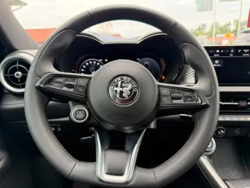ALFA ROMEO Tonale SUPER 1.5 T 48V-Hybrid 130PS DCT PDC