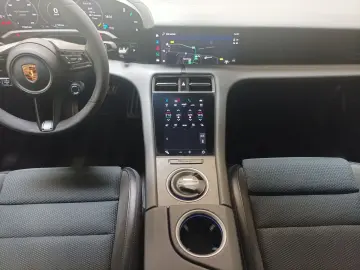 PORSCHE Taycan 4S Plus Sport Chrono Bose Pano CAM