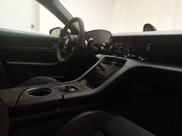 PORSCHE Taycan 4S Plus Sport Chrono Bose Pano CAM