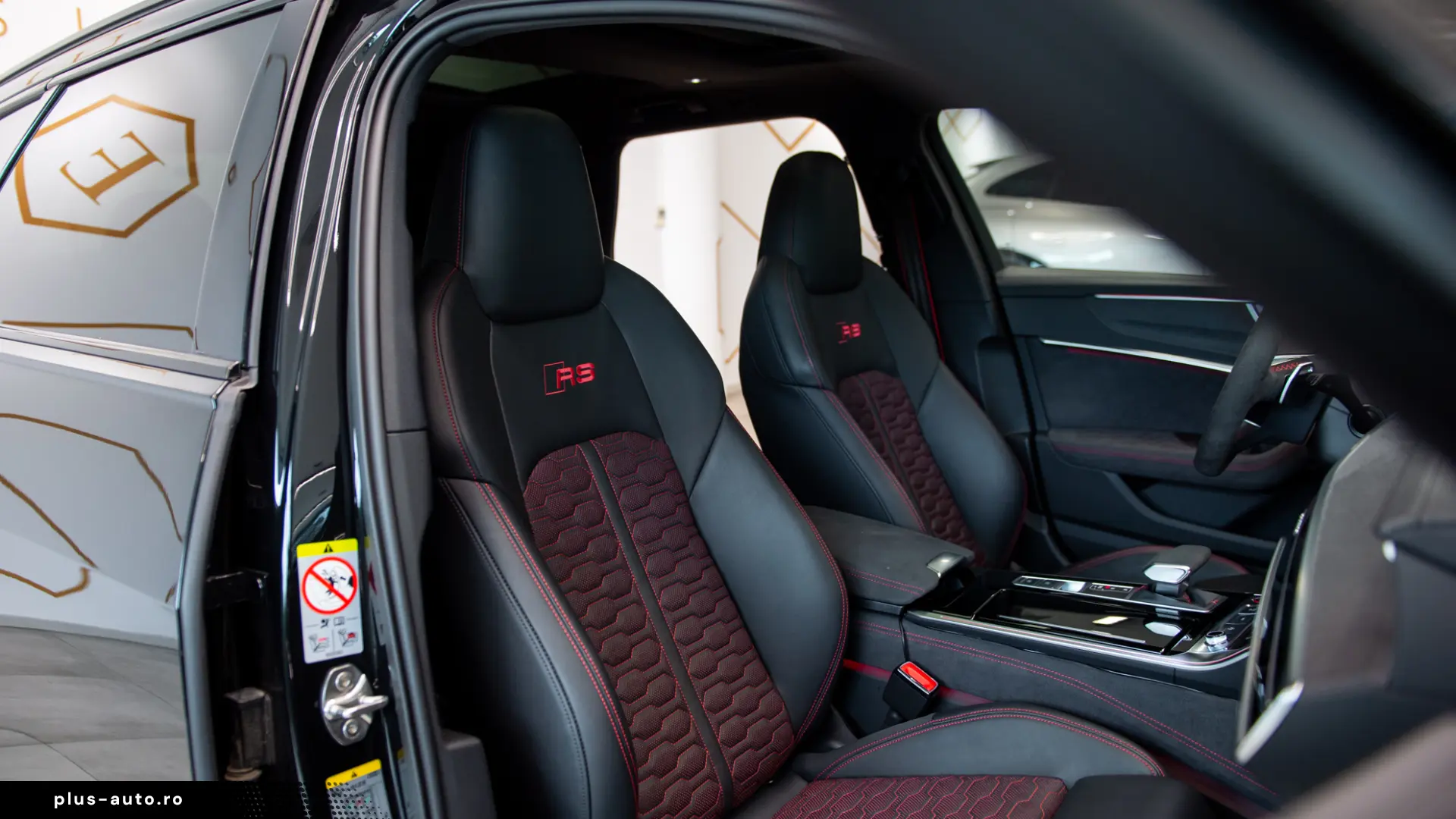 Audi RS6 Avant (C8) Performance TFSI V8 Mild Hybrid Quattro