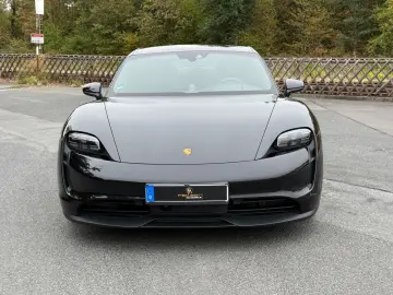 PORSCHE Taycan 476PS 93KWH PANO HEAD-UP PDLS  LUFT