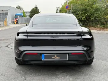 PORSCHE Taycan 476PS 93KWH PANO HEAD-UP PDLS  LUFT
