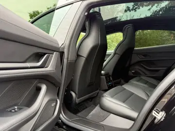 PORSCHE Taycan 476PS 93KWH PANO HEAD-UP PDLS  LUFT