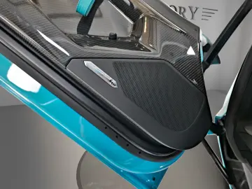 LAMBORGHINI Aventador LP 750-4 SuperVeloce (SV)