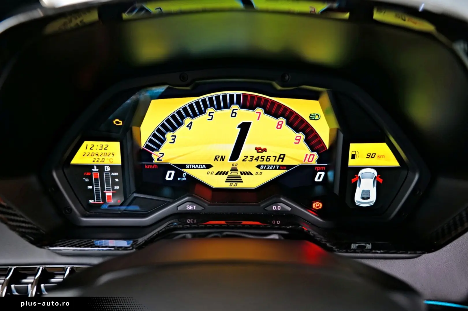 LAMBORGHINI Aventador LP 750-4 Superveloce (SV)