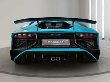 LAMBORGHINI Aventador LP 750-4 SuperVeloce (SV)