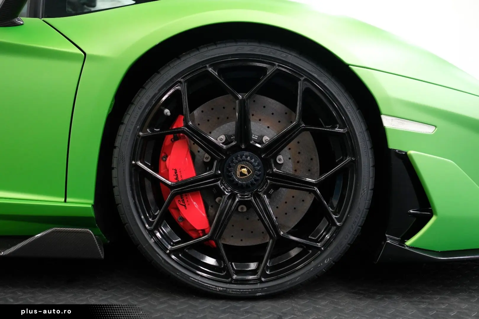 LAMBORGHINI Aventador SVJ VERDE ALCEO MATT CARBON LIFT SENSO